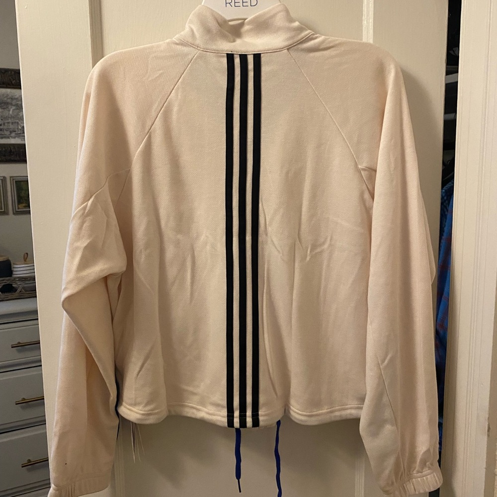 Adidas Sweatshirt - Picture 4 of 4